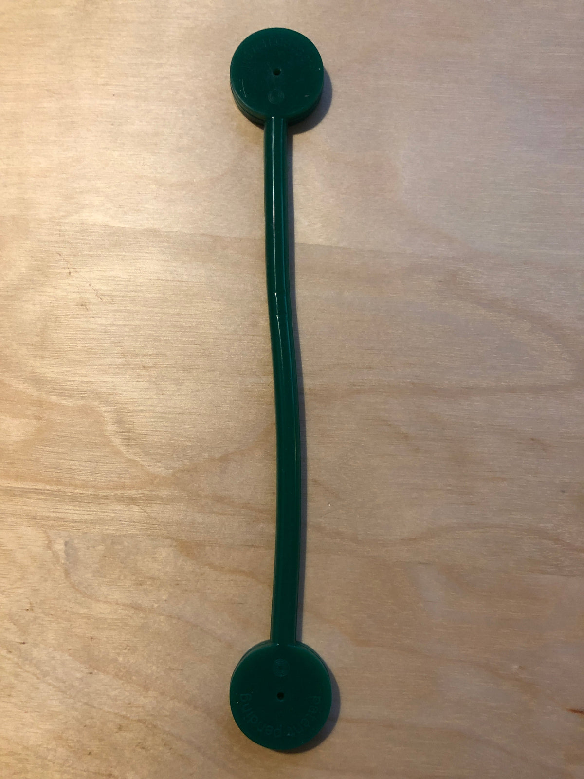 EVERYDAY NEEDS AND WANTS NeverLostGolf Tee Saver