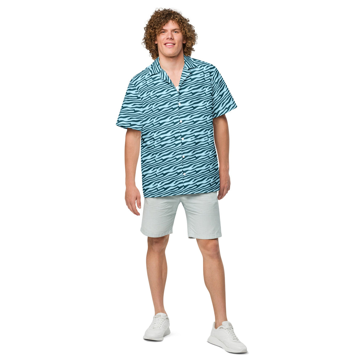 My Store Steady Tide button shirt featuring a classic design, with a collar, buttons, and long sleeves in a comfortable fabric.